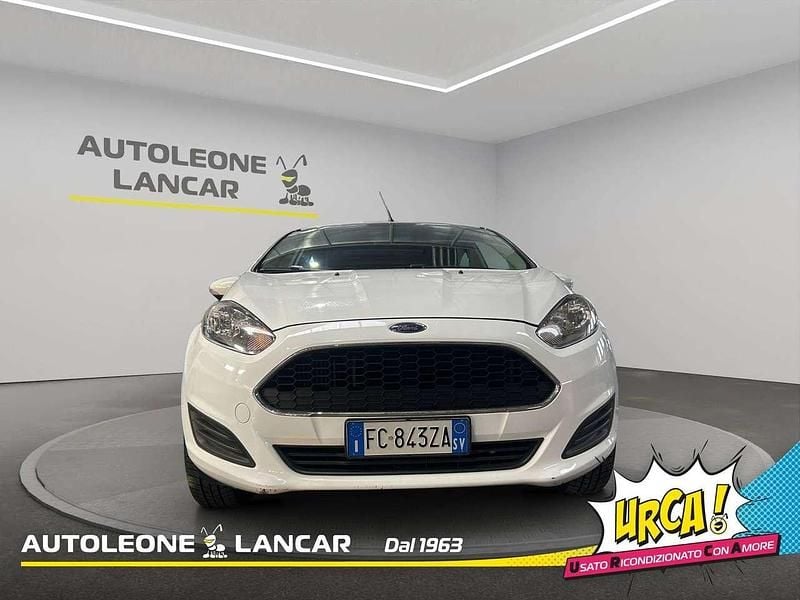 Usata Ford Fiesta 75 CV (55 kW) 2016 Bianco Utilitaria