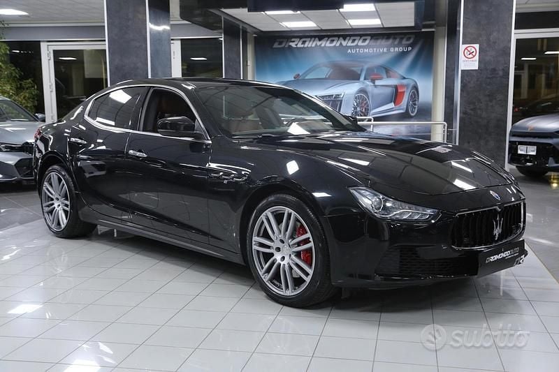 Usata Maserati Ghibli 250 CV (183 kW) 2017 Nero Berlina
