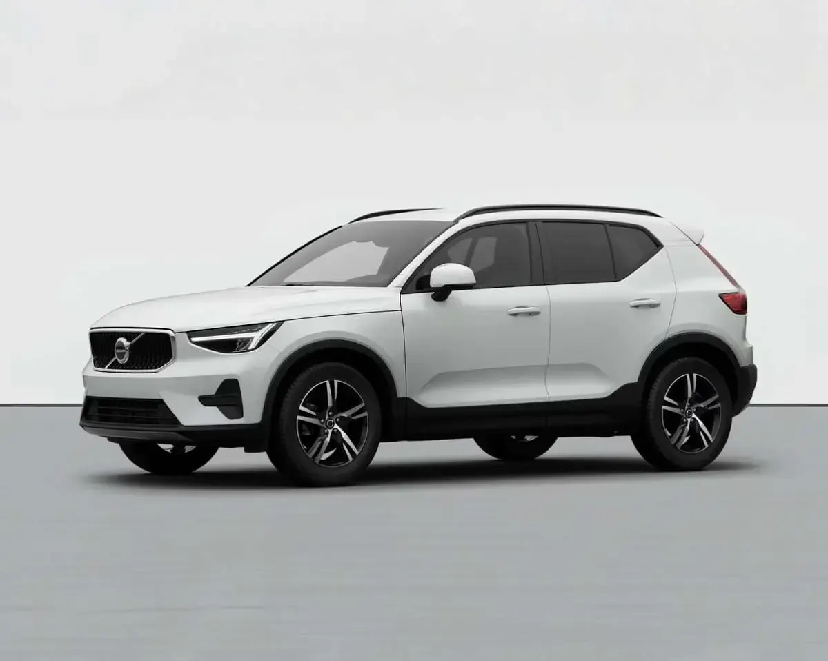 Nuova Volvo XC40 Core 163 CV (119 kW) 2026 Bianco ghiaccio SUV