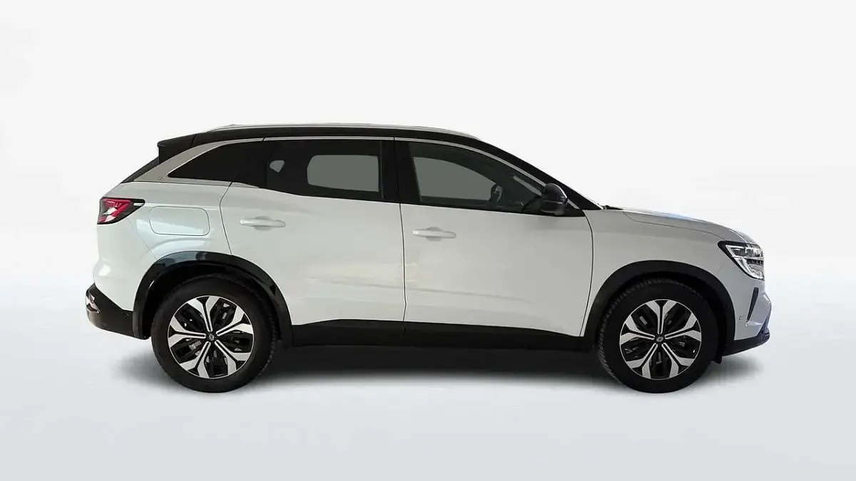 Usata Renault Austral Techno 200 CV (147 kW) 2023 Bianco SUV