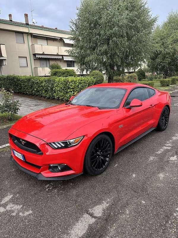 Usata 2018 Ford Mustang GT Fastback Coupé | 39.000 € (Buon prezzo) - Immagine 1/4