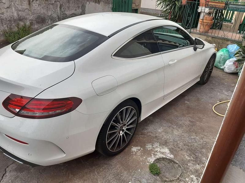 Usata Mercedes C220 Executive 194 CV (142 kW) 2021 Bianco Coupé