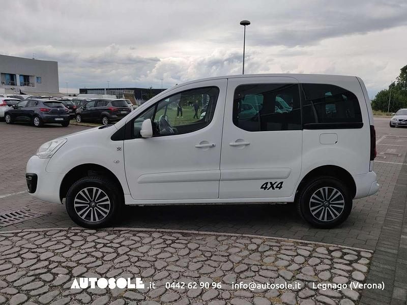 Usata Peugeot TePee 99 CV (72 kW) 2018 Bianco Station wagon