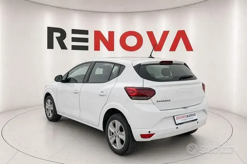 Usata Dacia Sandero Expression 101 CV (74 kW) 2023 Bianco Utilitaria