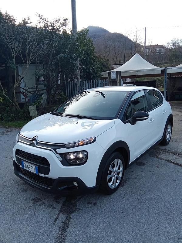 Usata Citroën C3 Feel 102 CV (75 kW) 2023 Bianco Furgone