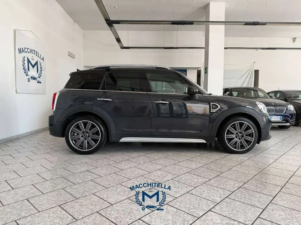 Usata Mini Cooper S Countryman 190 CV (139 kW) 2017 Grigio scuro SUV