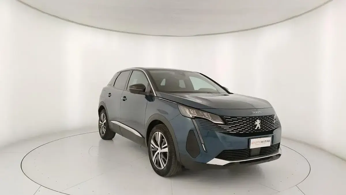 Usata Peugeot 3008 Allure 131 CV (96 kW) 2022 Blu SUV