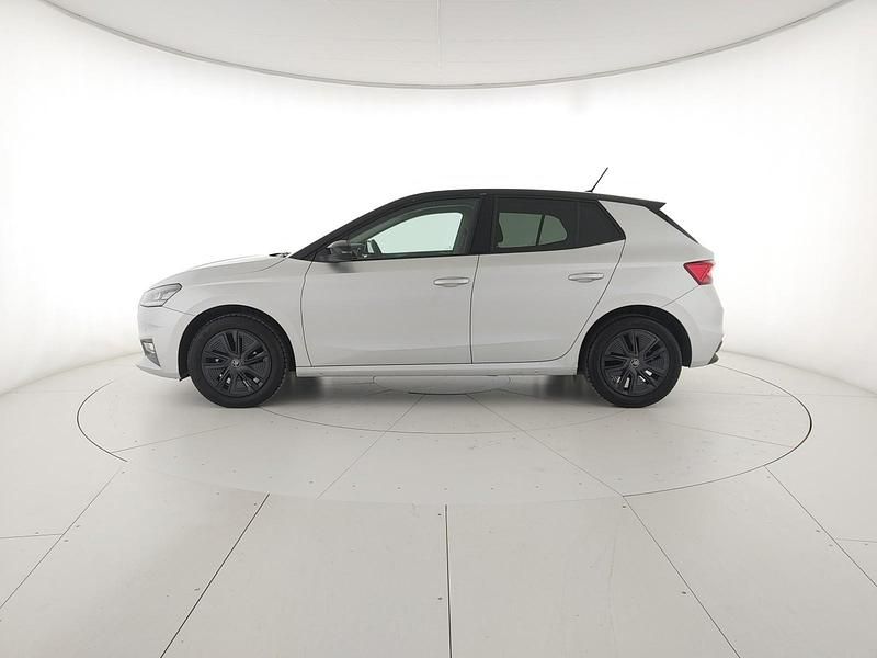 Usata Skoda Fabia 95 CV (69 kW) 2025 Argento brillante metallizzato nero tulipano perlato Utilitaria