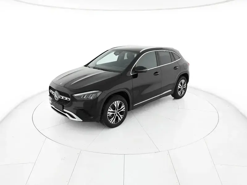 Nuova Mercedes GLA200 150 CV (110 kW) 2026 Nero SUV