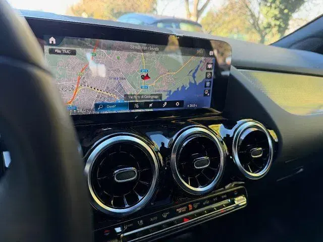 Usata Mercedes GLA180 136 CV (100 kW) 2023 Nero SUV
