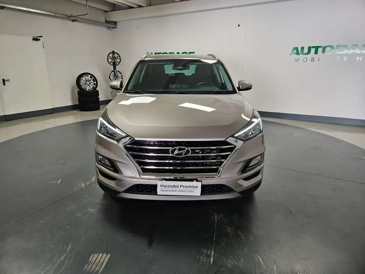 Usata Hyundai Tucson XPrime 136 CV (100 kW) 2019 Oro SUV