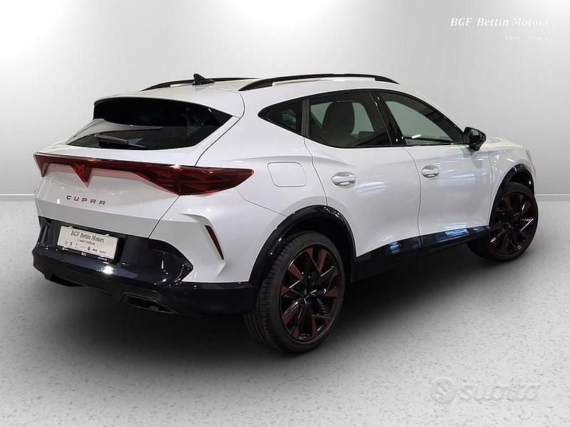 Usata Cupra Formentor 150 CV (110 kW) 2025 Bianco SUV