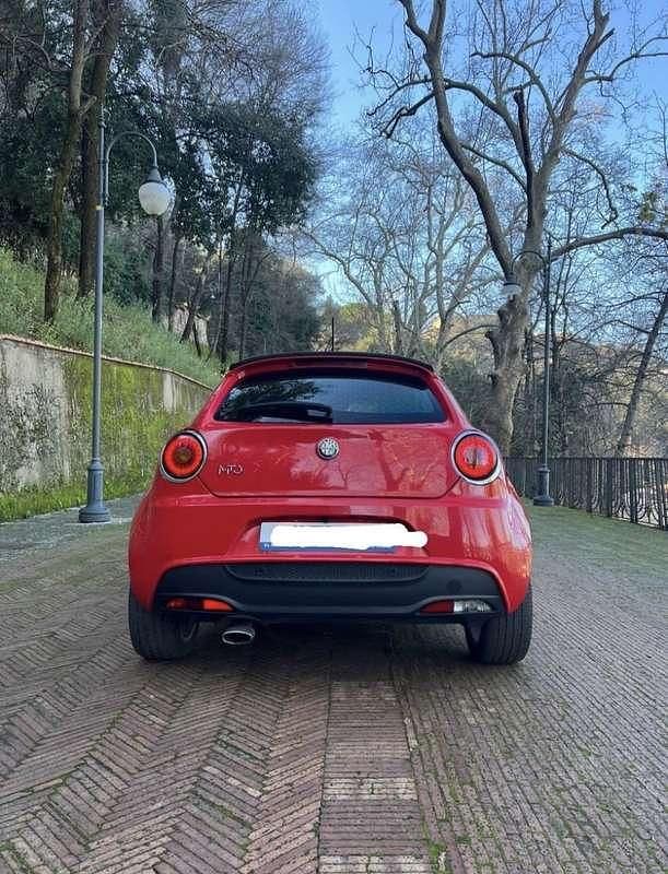 Rosso Usata 2009 Alfa Romeo MiTo Distinctive Utilitaria | 4500 € (Buon prezzo) - Immagine 1/4