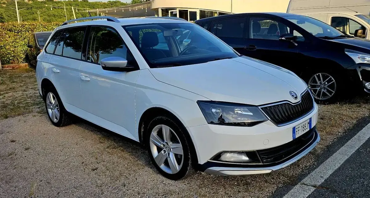 Usata Skoda Fabia Design Edition 90 CV (66 kW) 2016 Other Station wagon