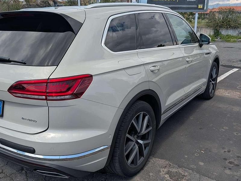 Usata VW Touareg Executive 340 CV (250 kW) 2021 Beige SUV