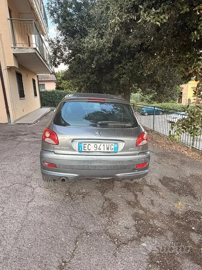 Usata Peugeot 206+ 60 CV (44 kW) 2010 Grigio Utilitaria
