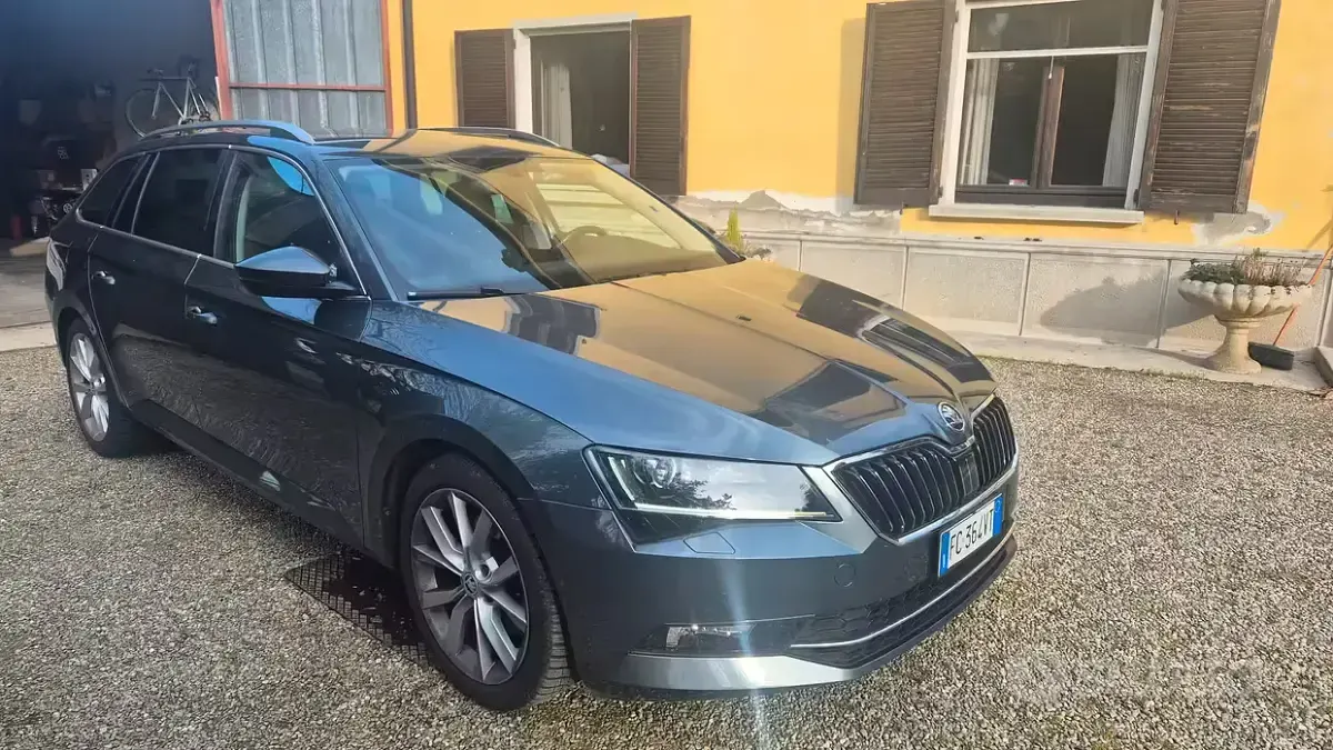 Usata Skoda Superb 190 CV (139 kW) 2016 Station wagon