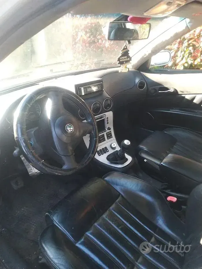 Usata Alfa Romeo 166 136 CV (100 kW) 2004 Berlina