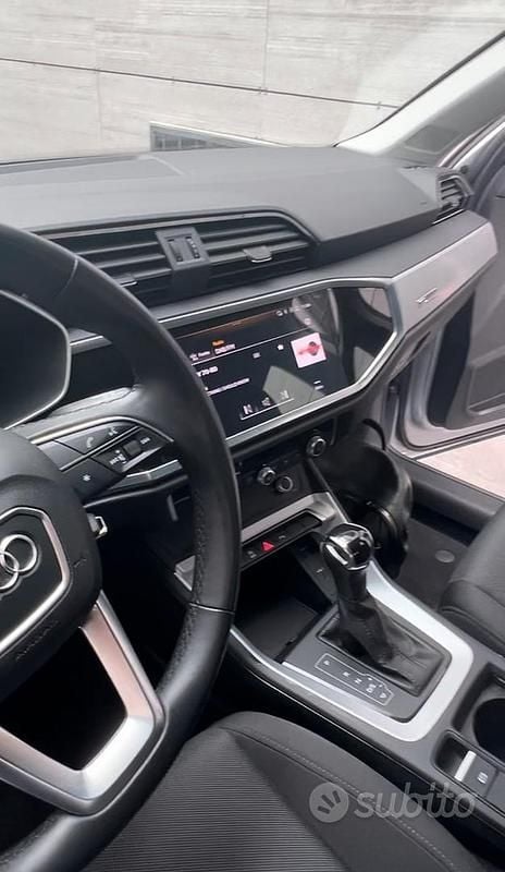 Usata Audi Q3 Comfort 150 CV (110 kW) 2021 Grigio SUV
