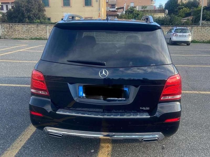 Käytetty Mercedes GLK200 143 HP (105 kW) 2014 Musta Katumaasturi