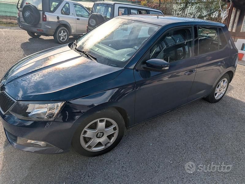 Usata Skoda Fabia 2015 Blu Berlina