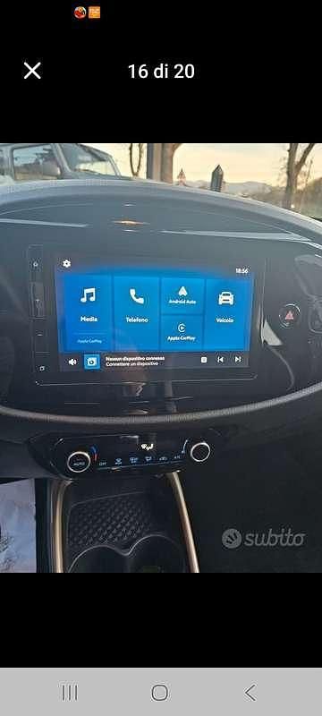 Usata Toyota Aygo X Trend 72 CV (52 kW) 2024 Oro SUV