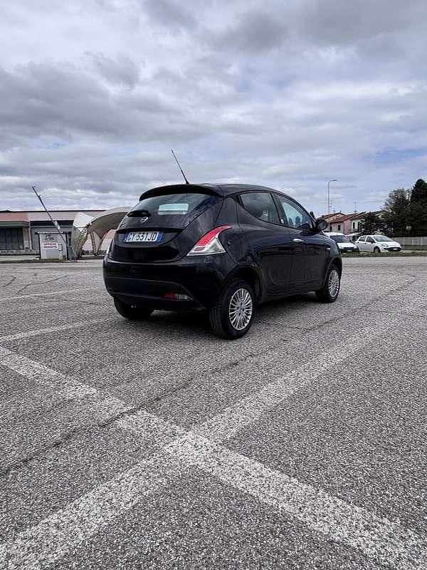 Usata Lancia Ypsilon S 86 CV (63 kW) 2013 Utilitaria