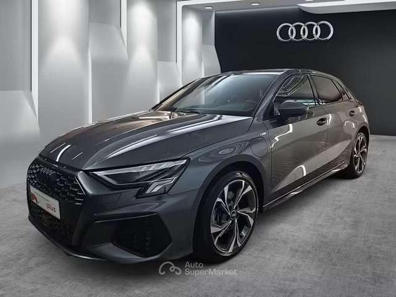 Usata Audi A3 S-Line 150 CV (110 kW) 2022 Grigio Berlina