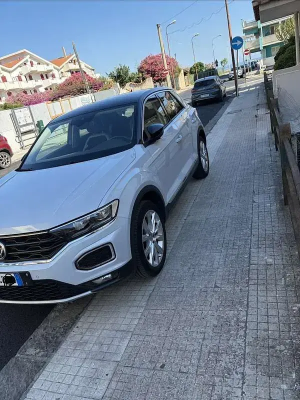 Usata VW T-Roc Advance 116 CV (85 kW) 2019 SUV