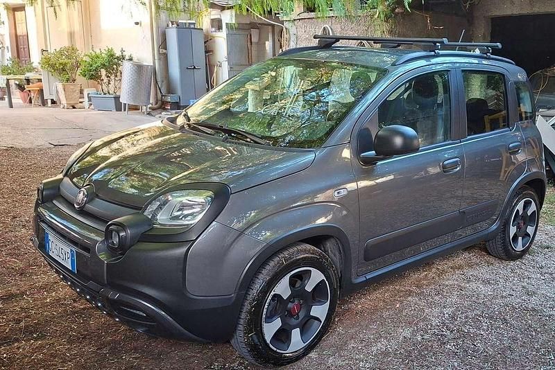 Usata Fiat Panda Cross Cross 69 CV (50 kW) 2020 Grigio Utilitaria
