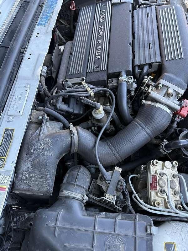 Usata Lancia Delta 196 CV (144 kW) 1989 Utilitaria