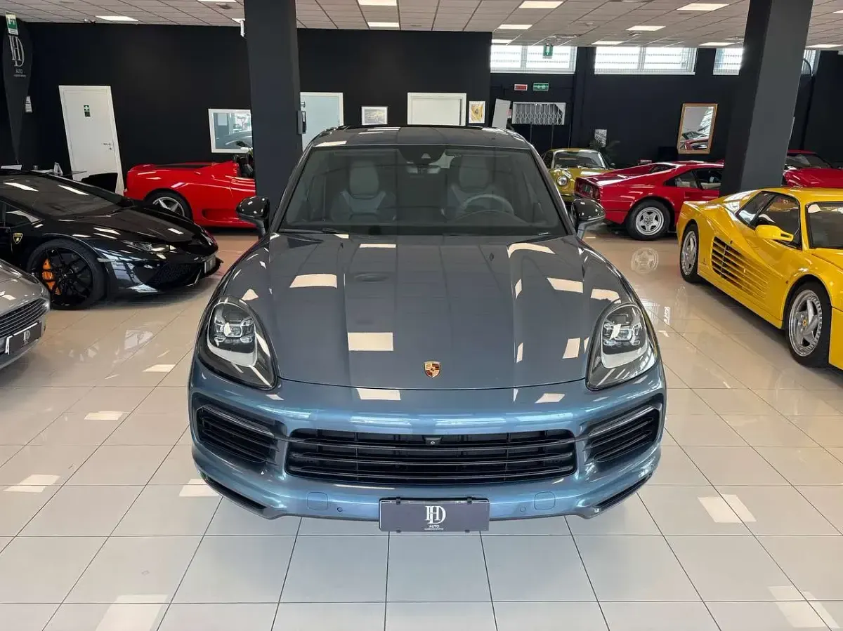 Usata Porsche Cayenne 340 CV (250 kW) 2018 Blu biskaya SUV