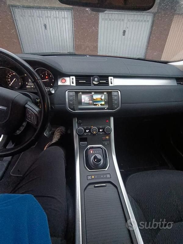 Usata Land Rover Range Rover evoque 150 CV (110 kW) 2016 Rosso SUV