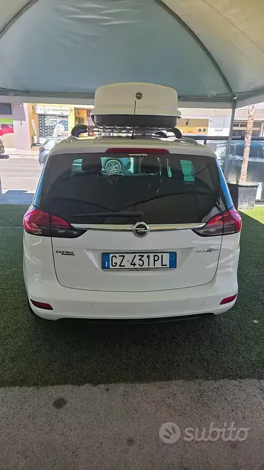 Usata Opel Zafira Tourer Cosmo 150 CV (110 kW) 2014 Bianco Monovolume