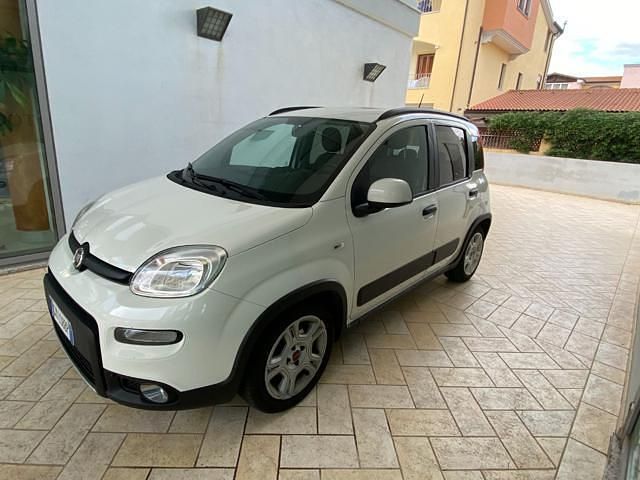 Usata Fiat Panda City Life 69 CV (50 kW) 2022 Bianco Berlina