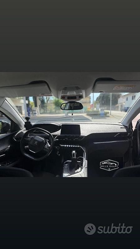 Usata Peugeot 3008 S 131 CV (96 kW) 2020 Grigio SUV