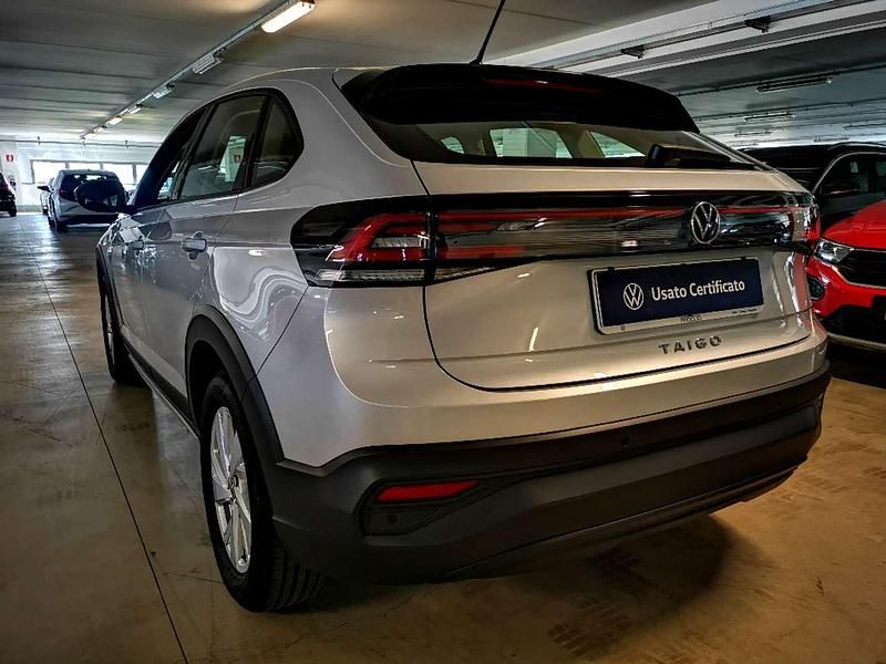 Usata VW Taigo Life 110 CV (80 kW) 2024 Reflex silver metallizzato SUV