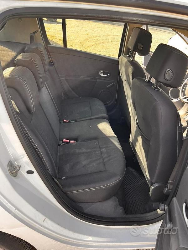 Usata Renault Clio IV 58 CV (42 kW) 2012 Berlina