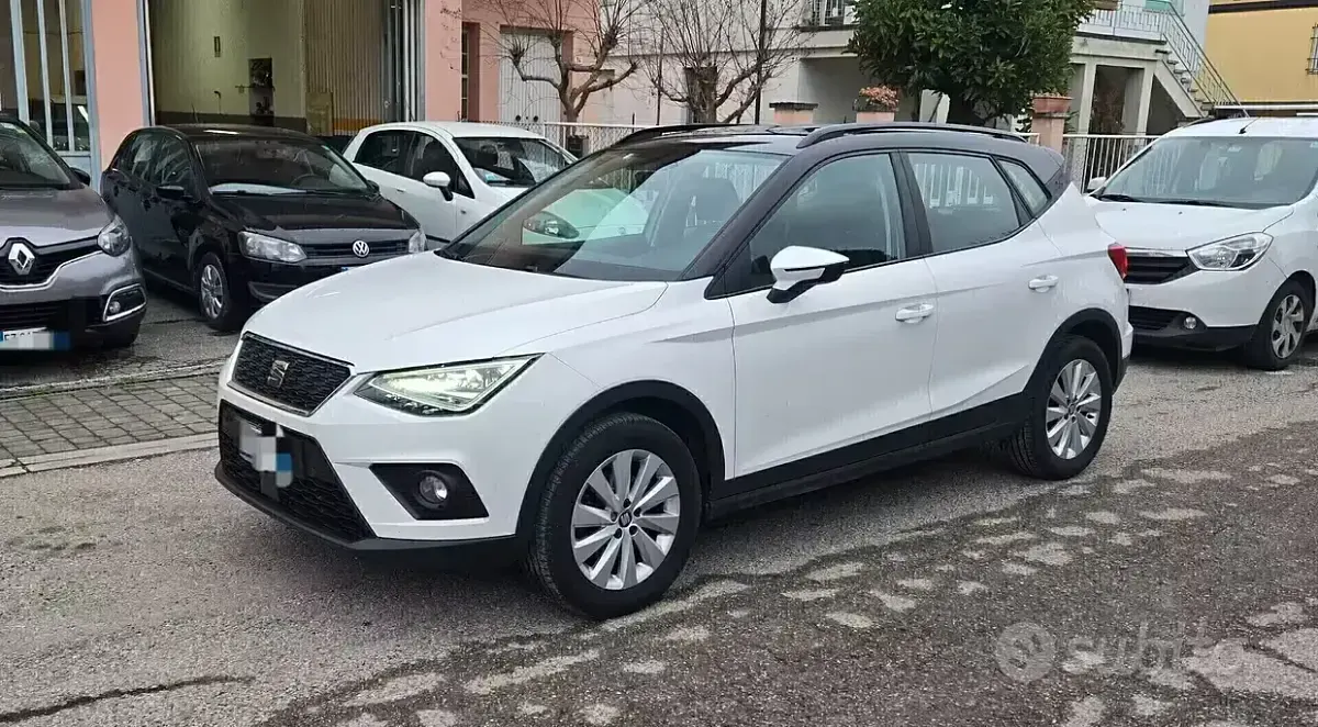 Usata Seat Arona Reference 90 CV (66 kW) 2020 Bianco SUV