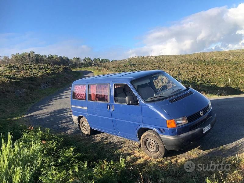 Usata VW Transporter 102 CV (75 kW) 1998 Blu Furgone