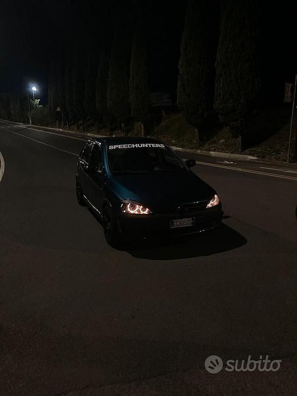 Usata Opel Corsa 2002 Verde Utilitaria