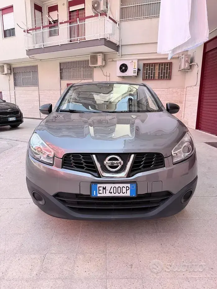 Usata Nissan Qashqai 110 CV (80 kW) 2012 Grigio SUV