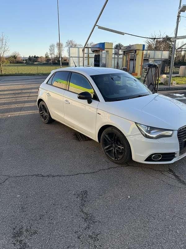 Usata Audi A1 Sportback S-Line 90 CV (66 kW) 2014 Utilitaria