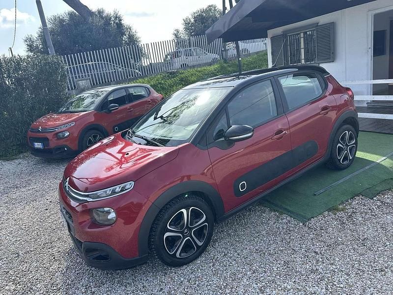 Usata Citroën C3 Shine 75 CV (55 kW) 2017 Metallizato Berlina