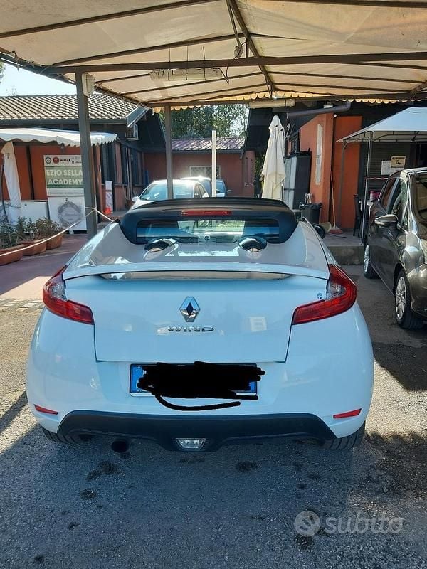 Usata Renault Wind 100 CV (73 kW) 2011 Bianco Cabrio