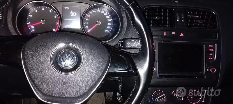 Usata VW Polo 90 CV (66 kW) 2015 Nero Berlina