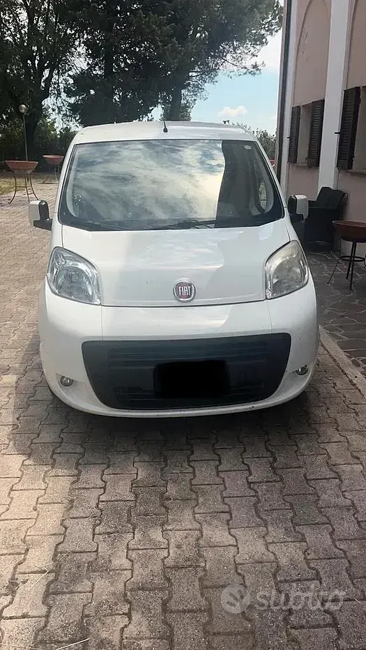 Usata Fiat Qubo Trekking 75 CV (55 kW) 2016 Grigio Monovolume