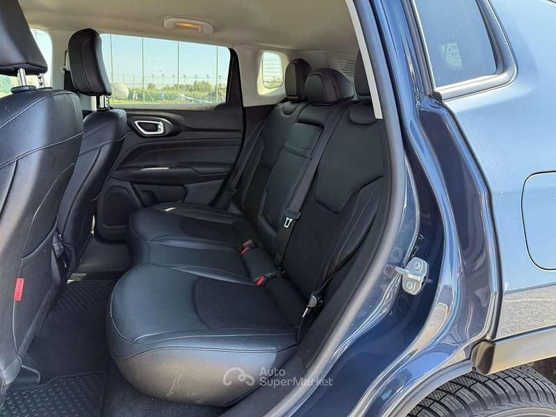 Usata Jeep Compass Trailhawk 240 CV (176 kW) 2023 Blu/azzurro SUV