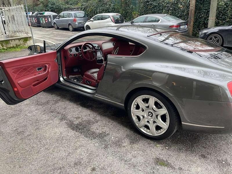 Usata Bentley Continental GT Mulliner 560 CV (411 kW) 2011 Granite Coupé