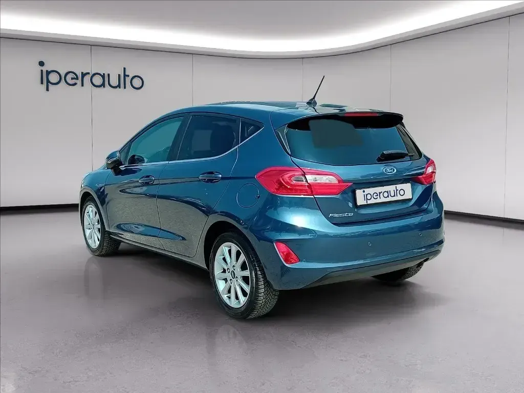 Usata Ford Fiesta Titanium 86 CV (63 kW) 2019 Blu Utilitaria